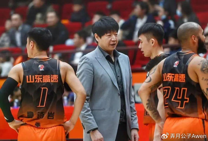 开云体育官方网址-计划有变，准备夺冠？山东签NBA前雷霆新秀，球迷：这是个狠人|山东队|约翰逊|山东男篮|德雷克·鲍威尔|诺曼·鲍威尔_新浪体育_新浪新闻