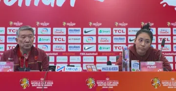 开云体育网页版入口-宫鲁鸣：中国女篮的内线是世界级，但没有外线不会是强队